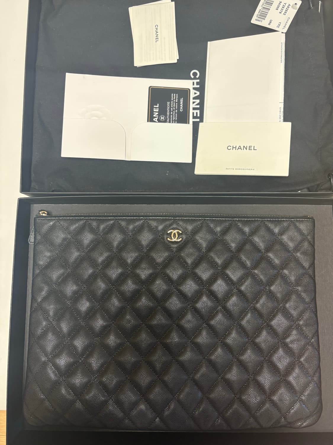 샤넬 클러치 캐비어 금장 라지 상품이미지1