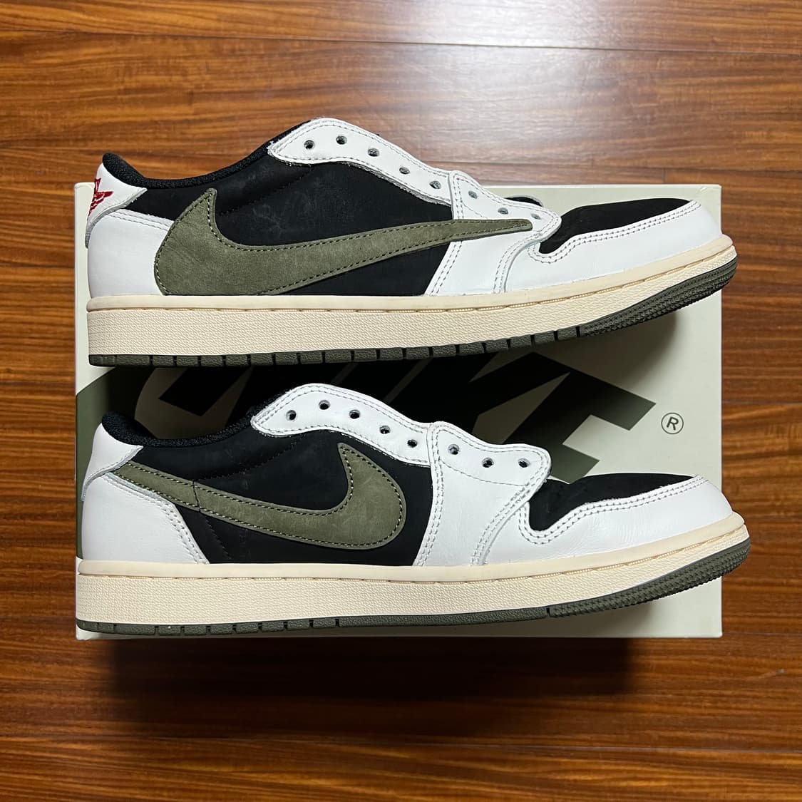 나이키 스캇 조던1 로우 미디움 올리브 w275 상품이미지3