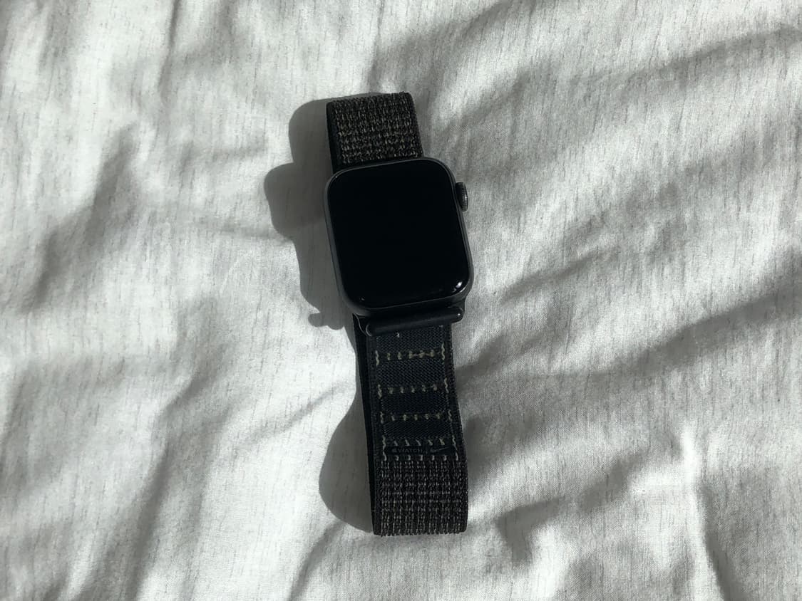 애플워치 SE 나이키 40mm 상품이미지1