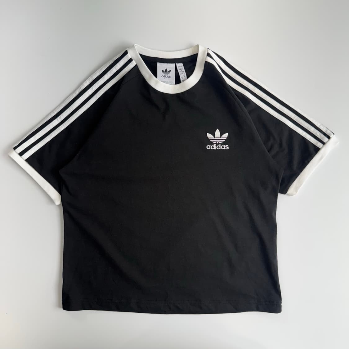 Adidas 아디다스 빅 파이어로고 블랙 반팔  상품이미지3