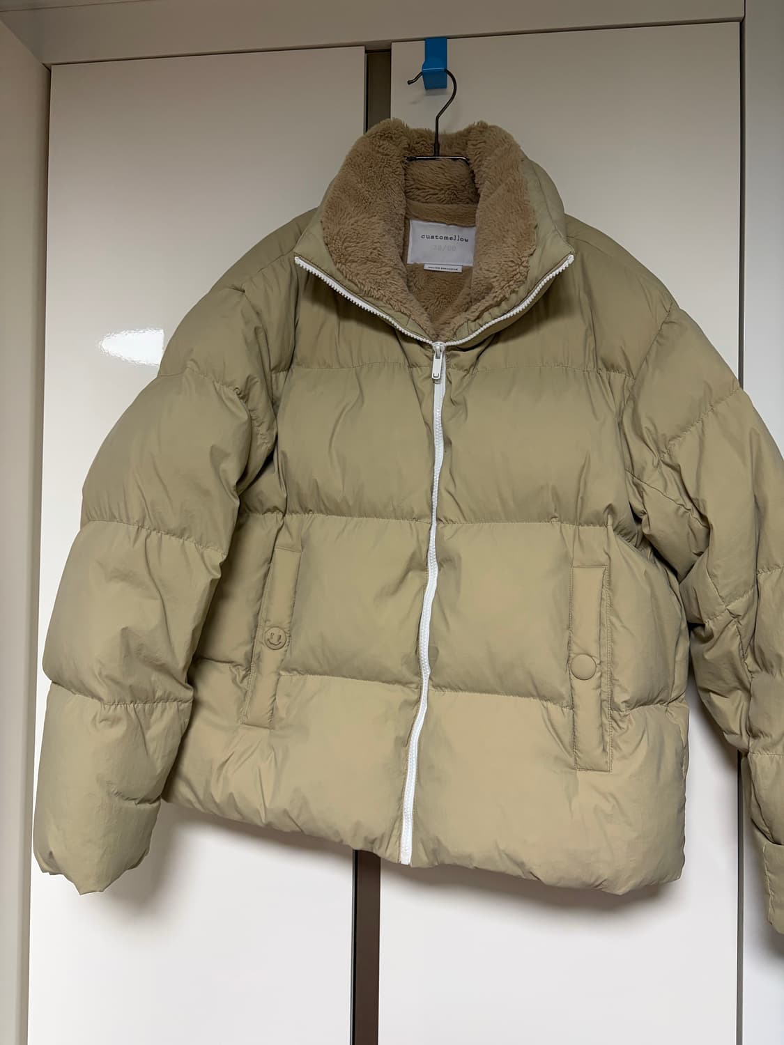 커스텀멜로우 거위털 베이지 숏패딩M 상품이미지1