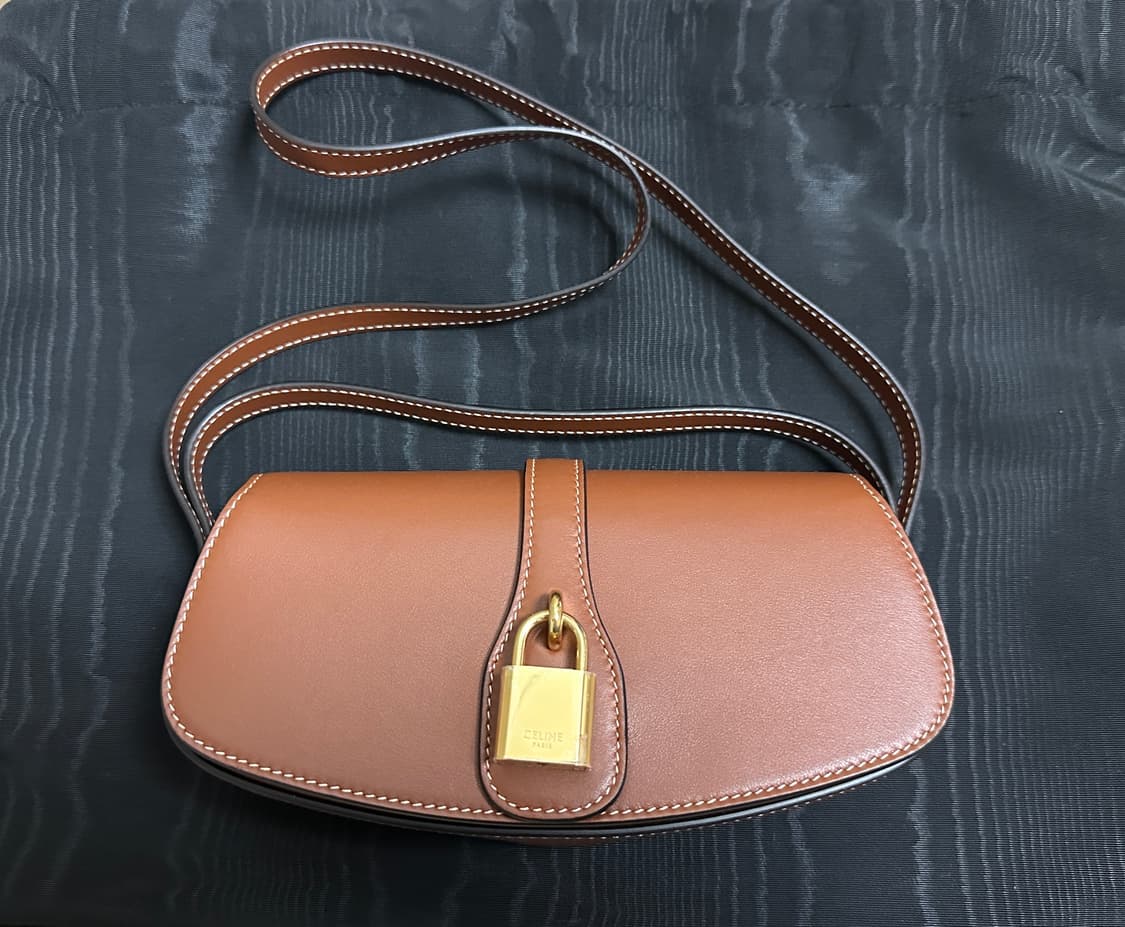 셀린느 타부 클러치 백 탄 풀셋 상품이미지1