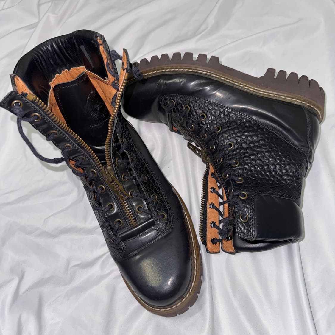 알렉산더 맥퀸 하이탑 집 부츠 상품이미지2