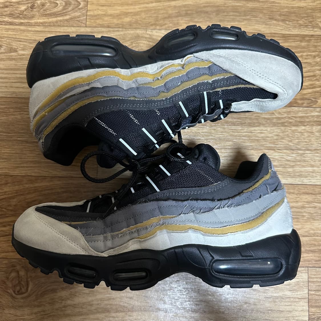 나이키 꼼데가르송 옴므 플러스 에어맥스 95 차콜 280사이즈 상품이미지4