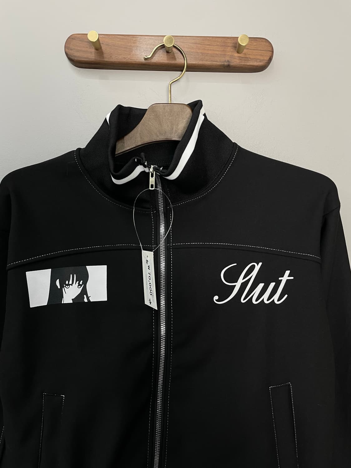 본네 패치 트랙 블랙 자켓 H1800 상품이미지3