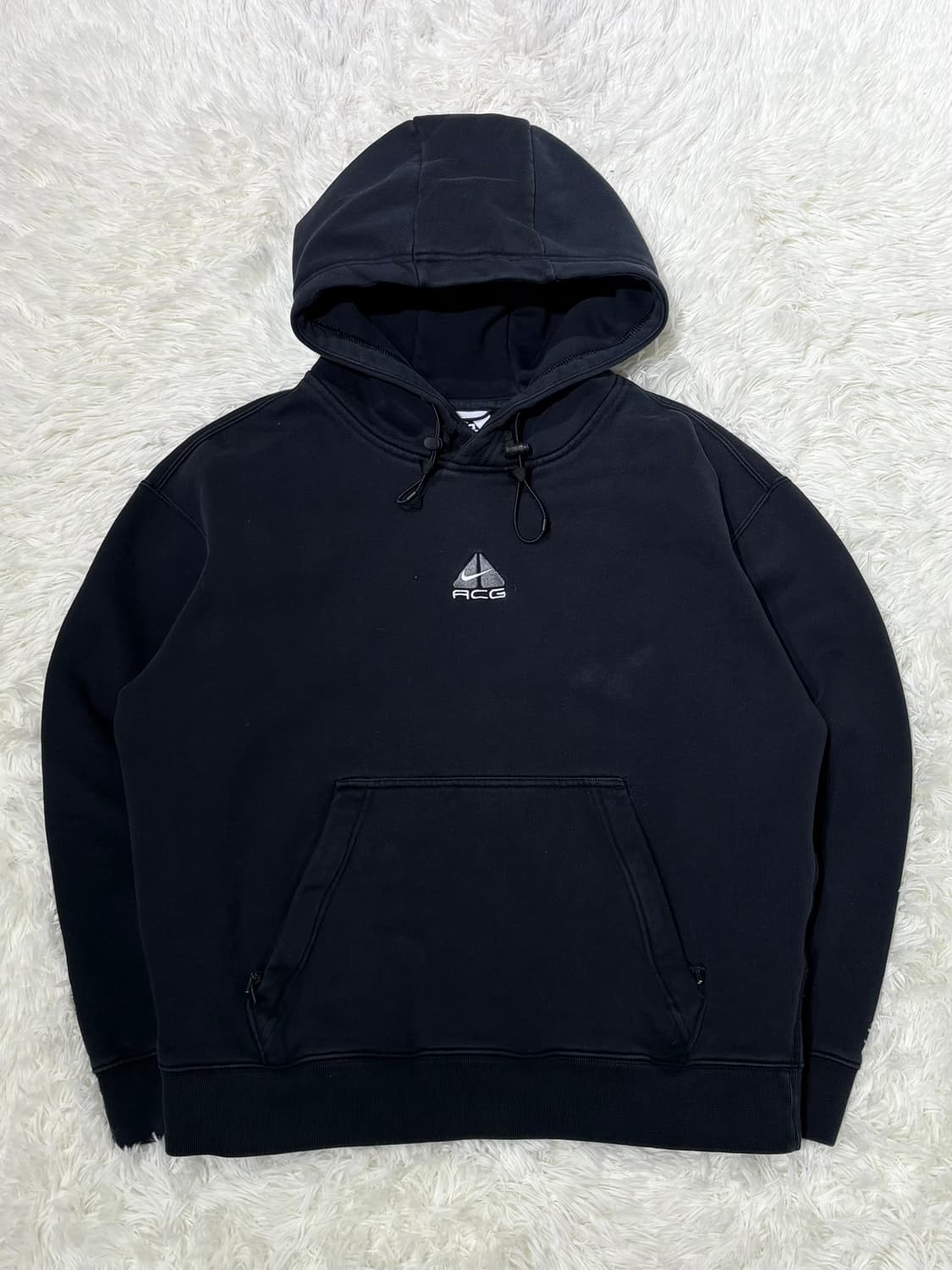 나이키 acg 블랙 후드 상품이미지3