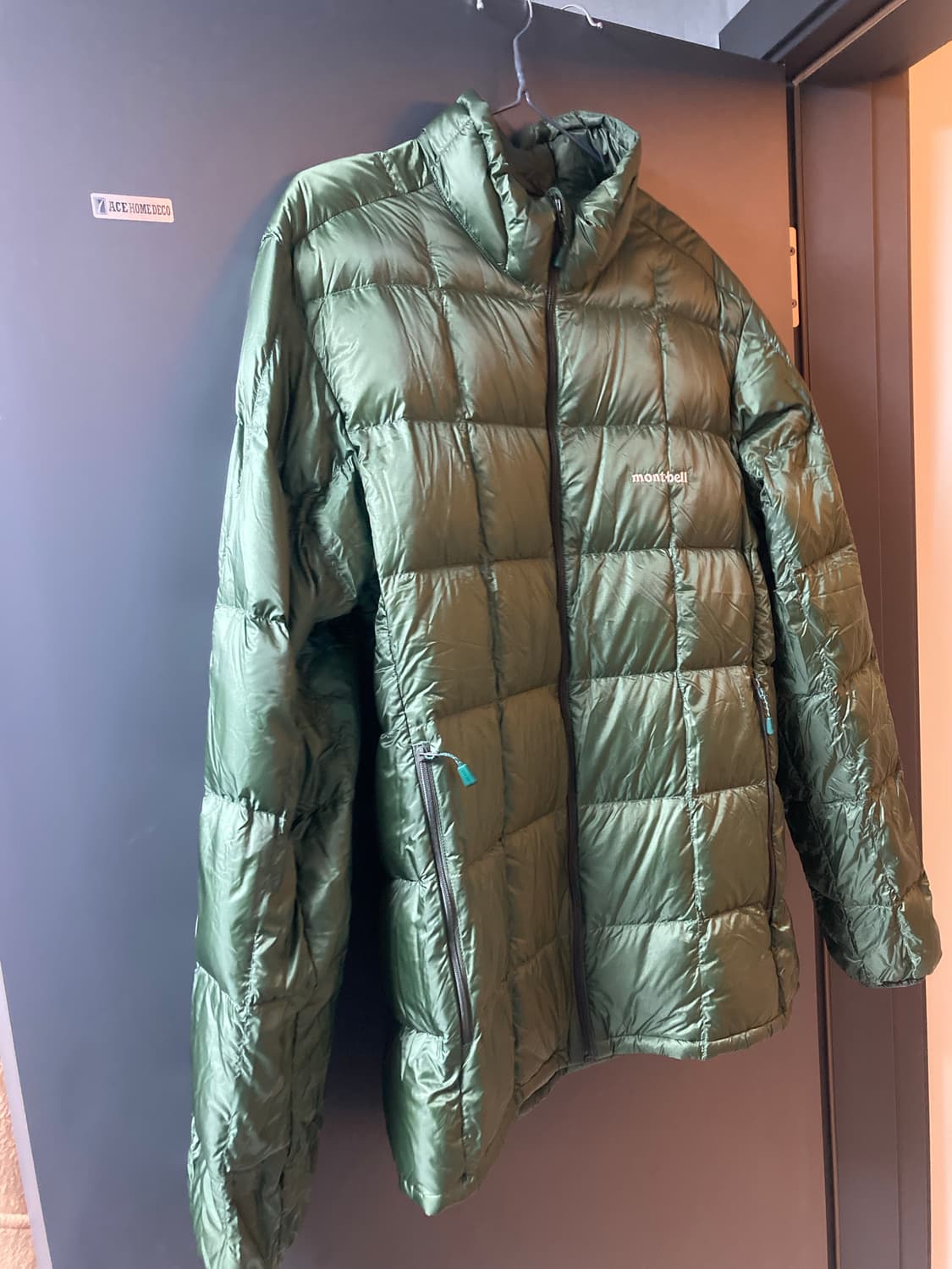 몽벨 패딩  상품이미지1