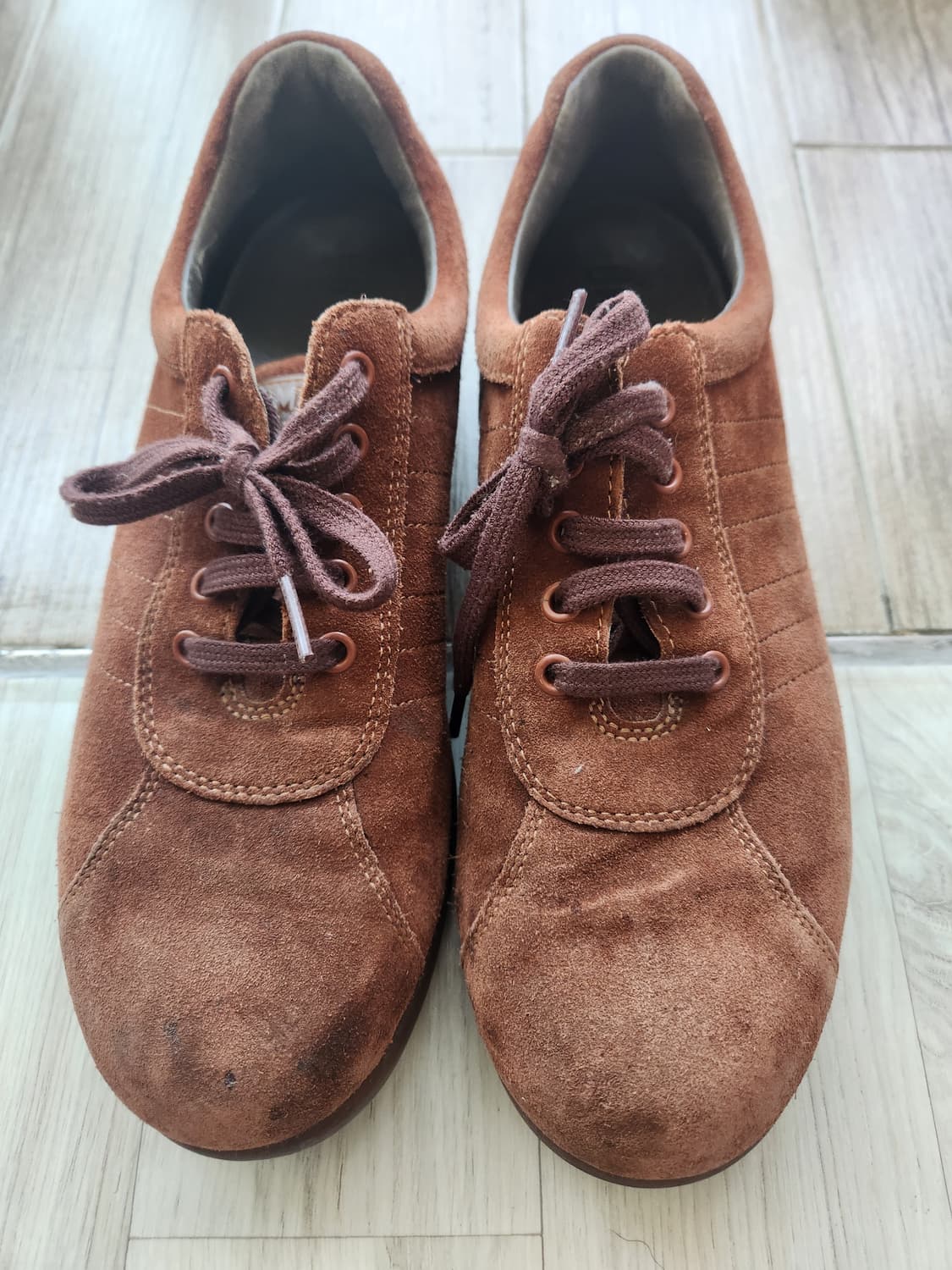 캠퍼 펠로타스 스웨이드 스니커즈 브라운 (270) 상품이미지2