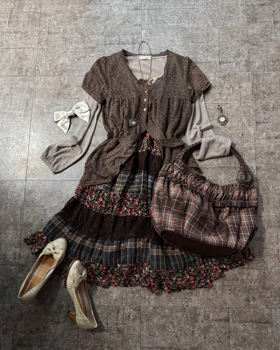 플라워 패턴 퍼프 슬리브 하프 버튼 가디건 상품이미지2