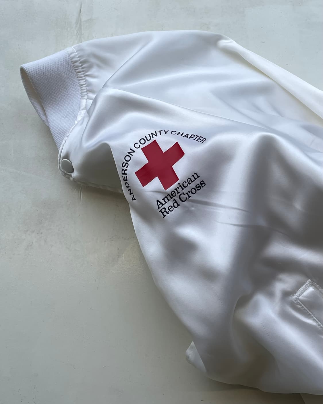 90s USA Red Cross Satin Jacket 적십자 새틴자켓 상품이미지6