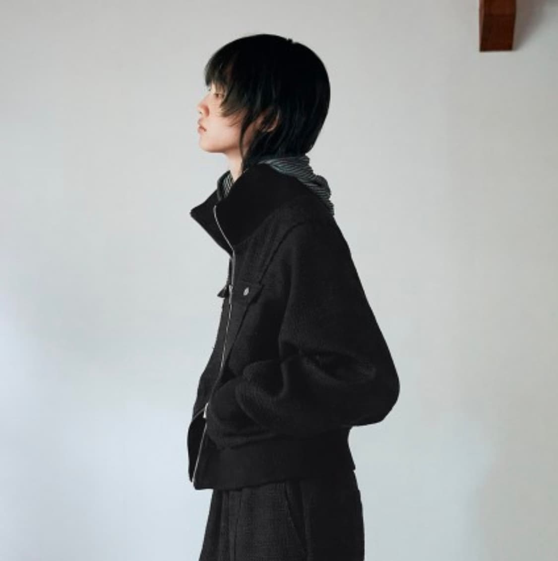 오아이오아이 클래식 트위드 집업 [BLACK] 상품이미지3