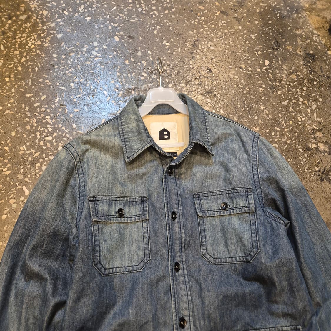 실사이즈-100(착샷잇음) 빈폴 워싱 데님 워크자켓  상품이미지9