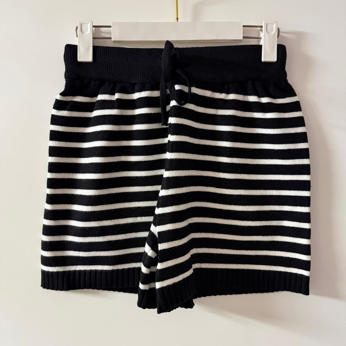 새상품 여자 스트라이프 니트 반바지 상품이미지1