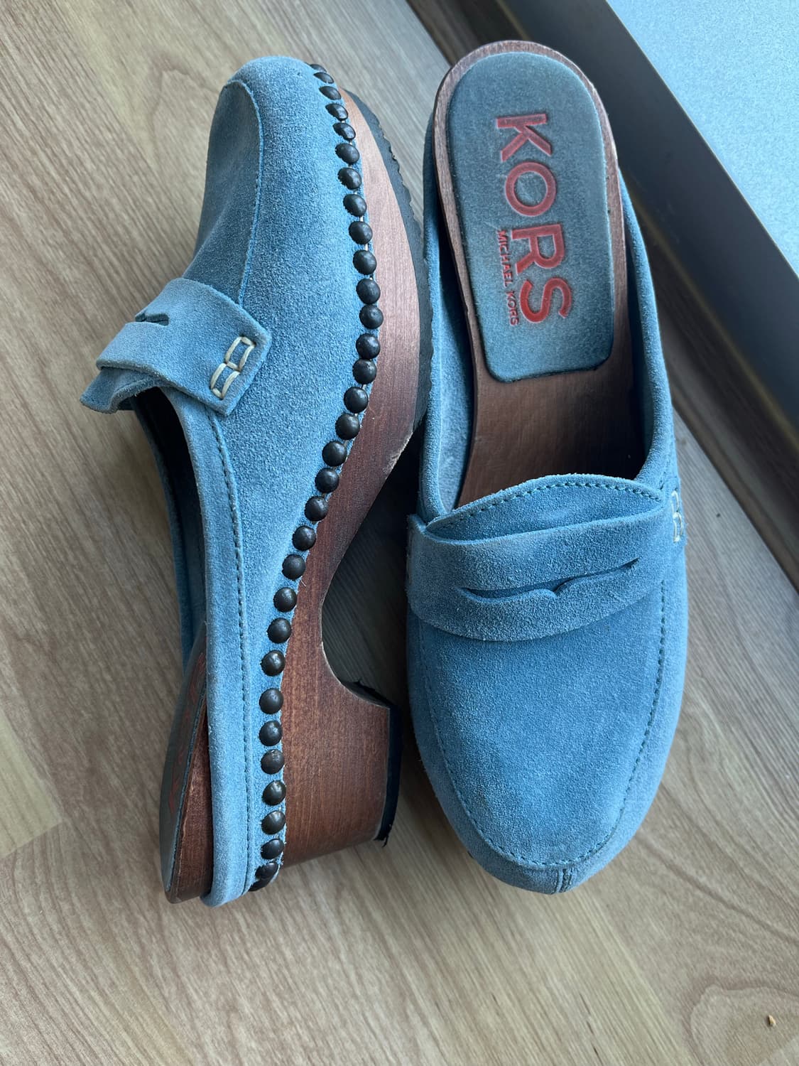 마이클 코어스 크록 샌들 상품이미지2