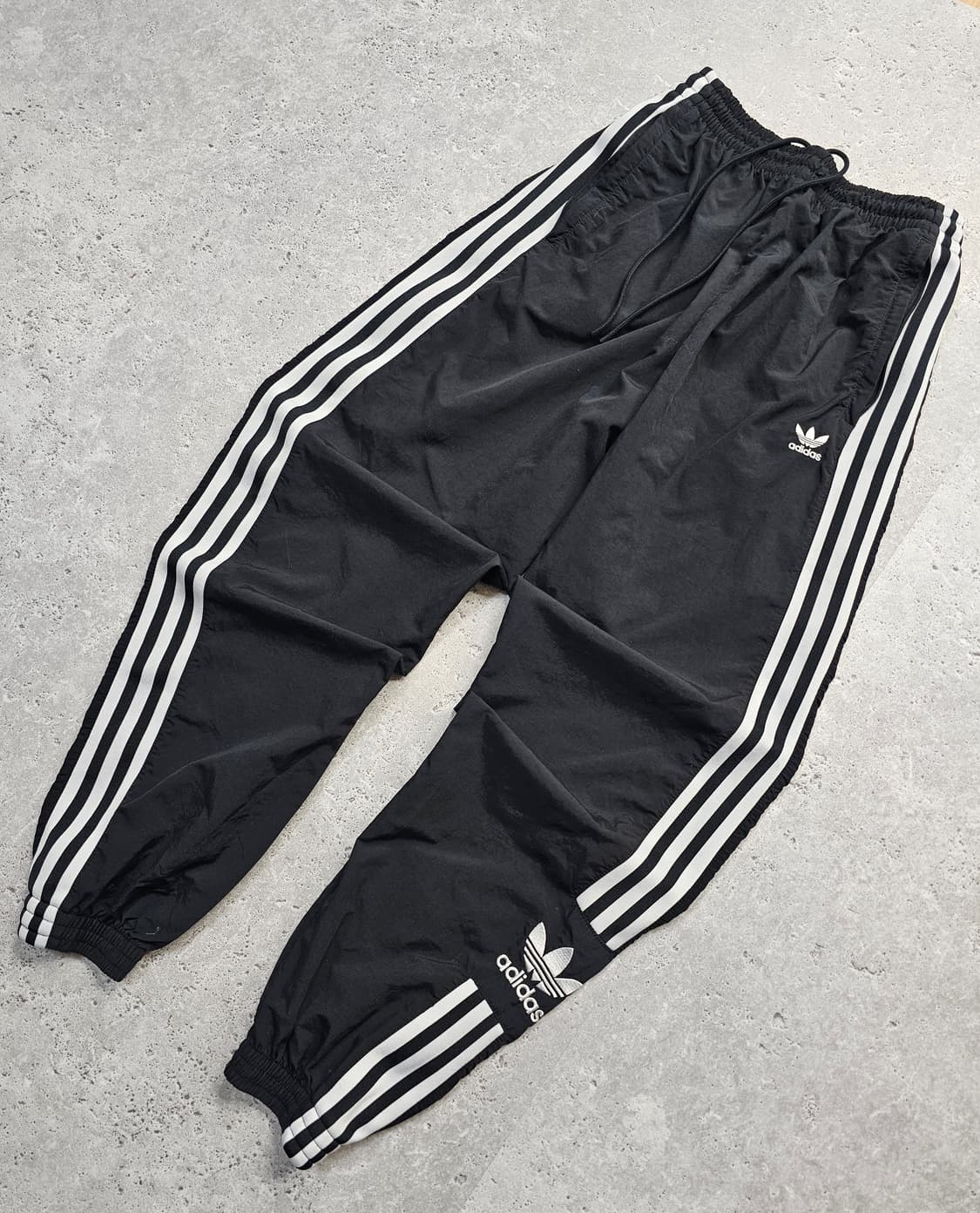 아디다스 삼선 빅로고 트랙팬츠 바람막이 바지 상품이미지2