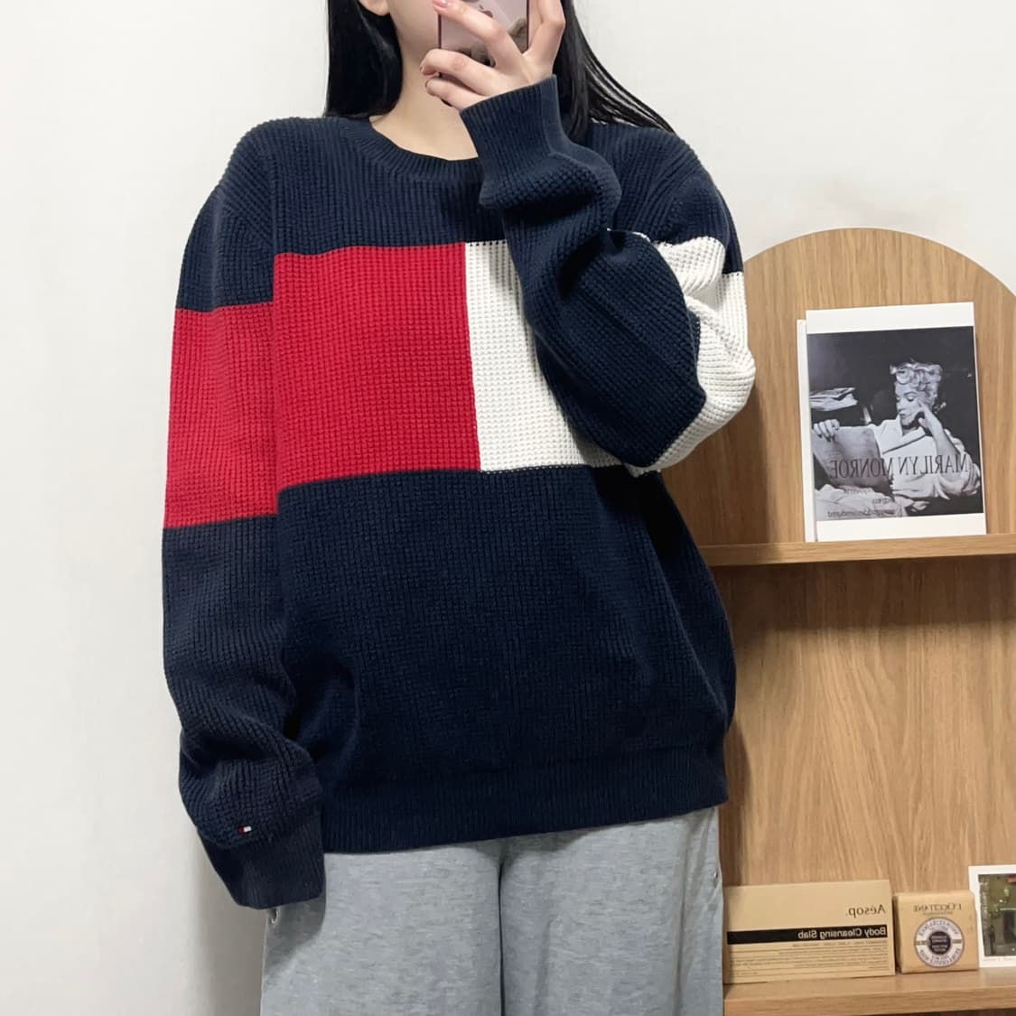 [정품] 타미 네이비 빅로고 라운드 니트 [ L ] 상품이미지2