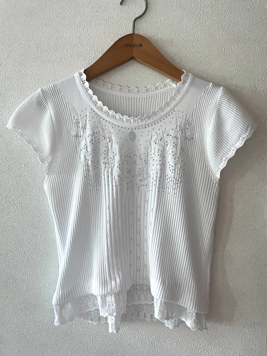 vintage white cubic tee 상품이미지1