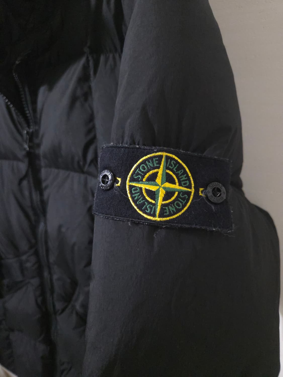 [새상품급, 21Fw] 스톤아일랜드 크링클랩스 패딩 M size 상품이미지6