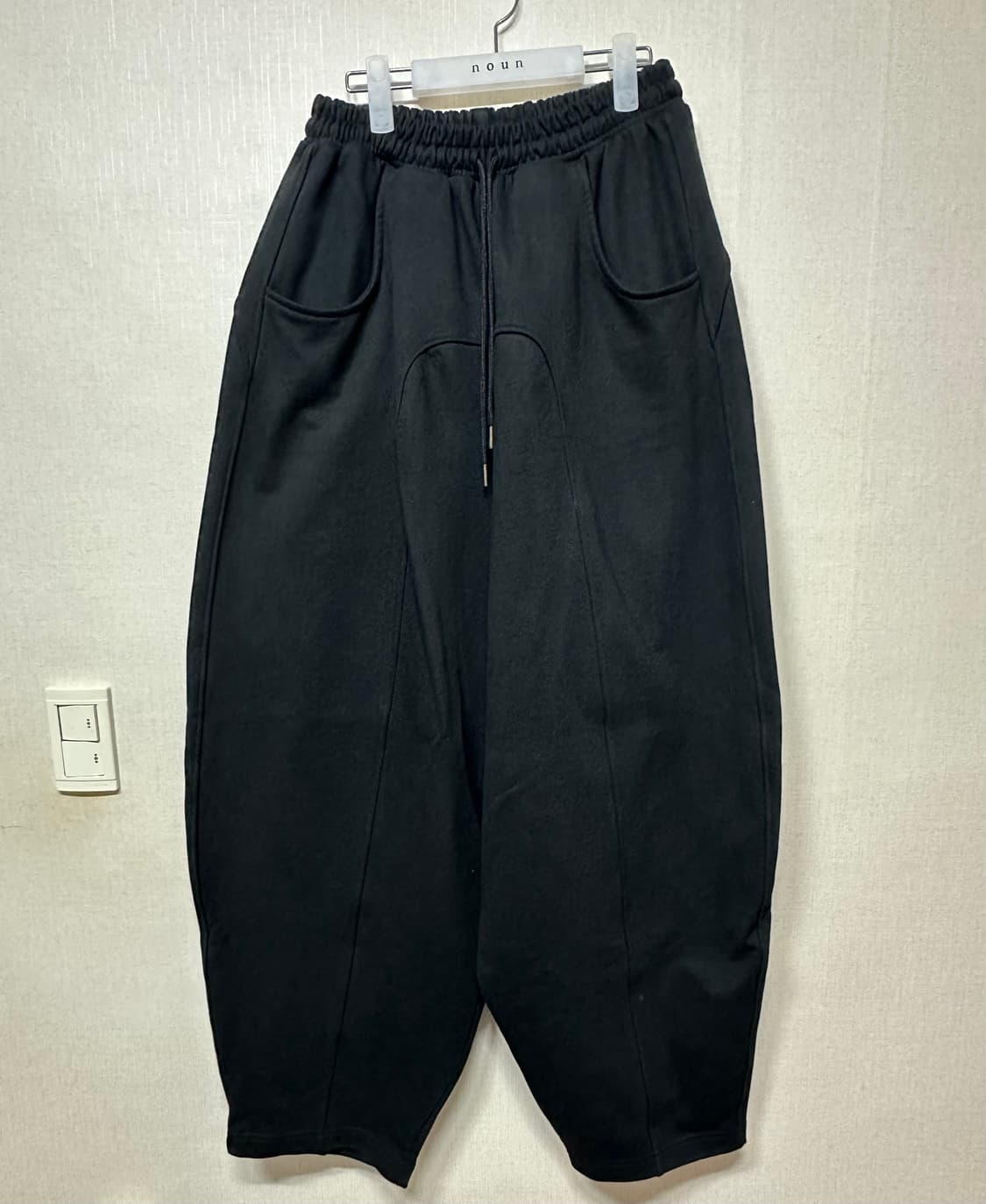 뉴치프시크dp스웻 블랙 상품이미지2