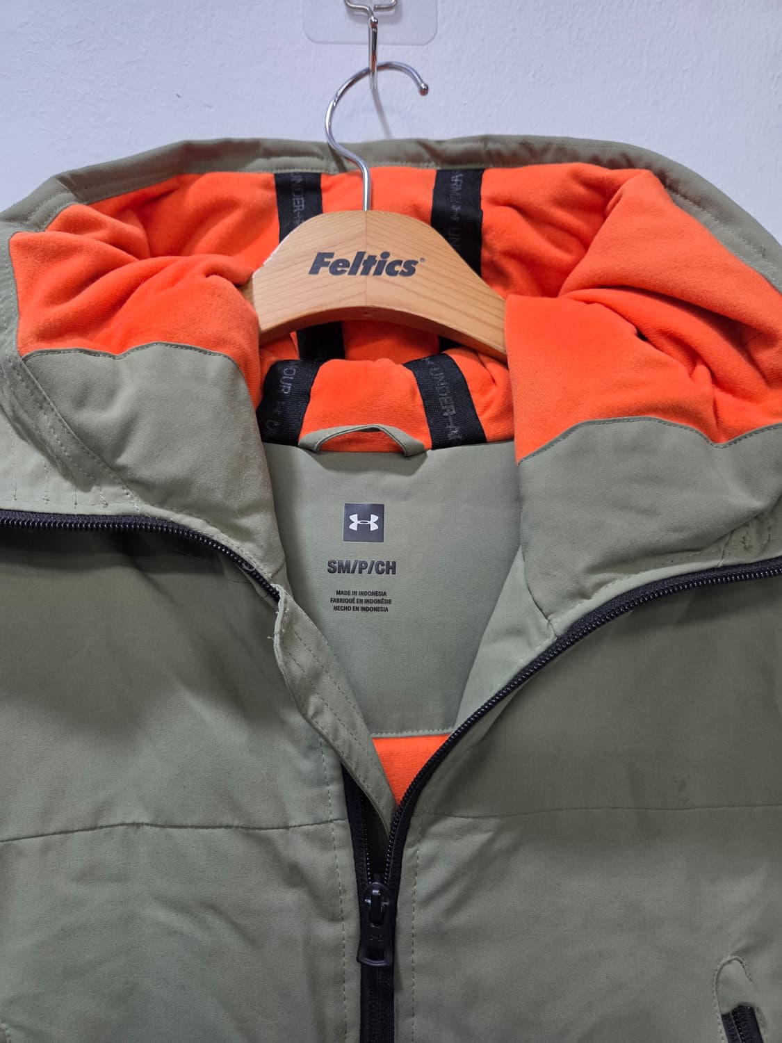 언더아머 카키색 후드 다운 롱패딩 남녀공용  상품이미지2