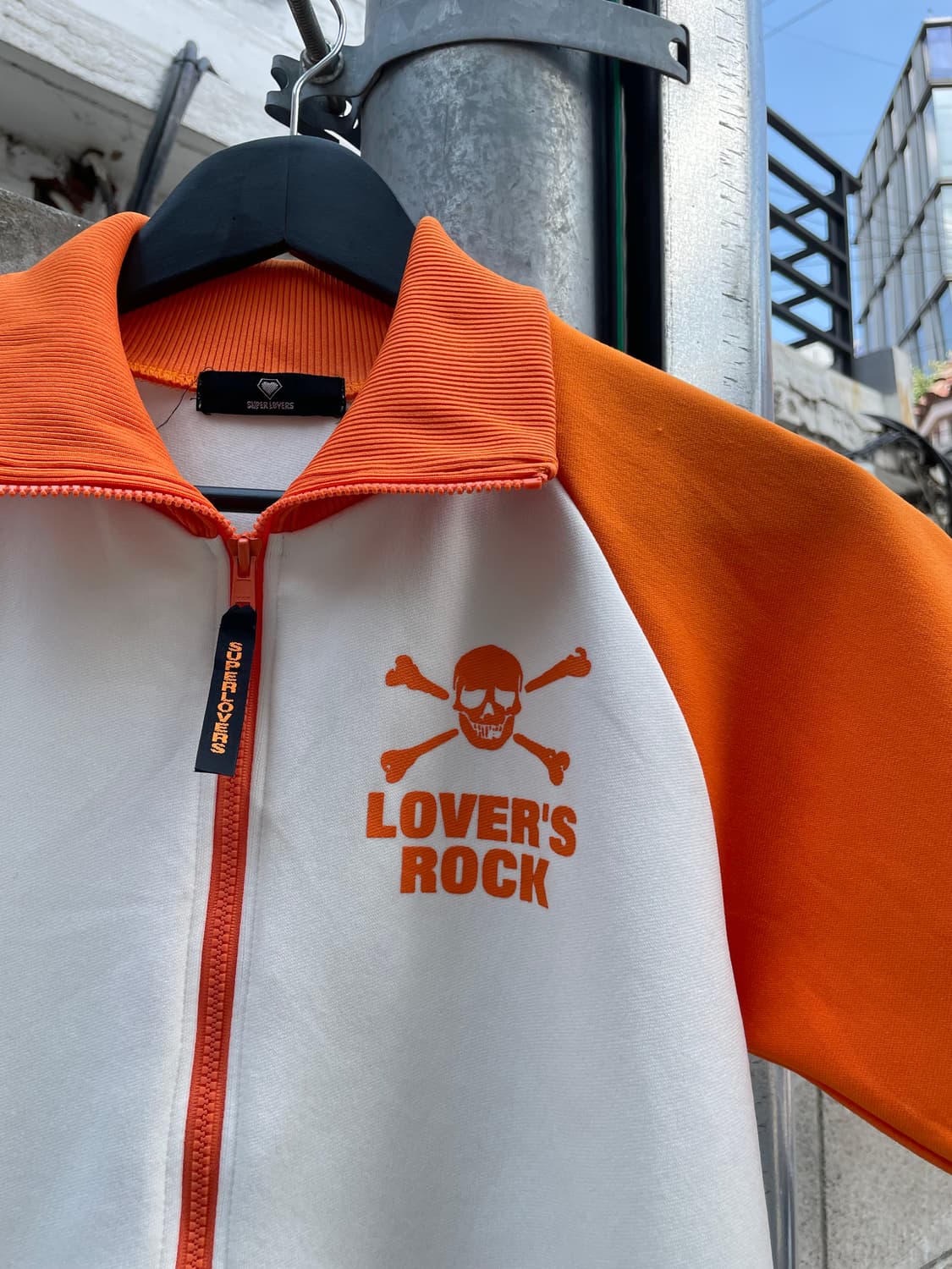 스컬 로고 오렌지 반팔 져지 상품이미지2