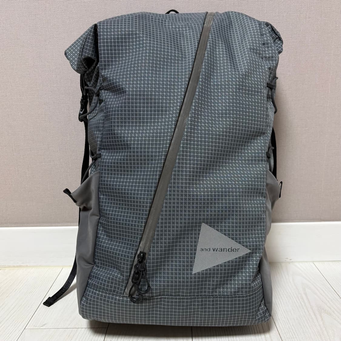 앤드원더 and wander 오션립 25L 백팩 상품이미지1