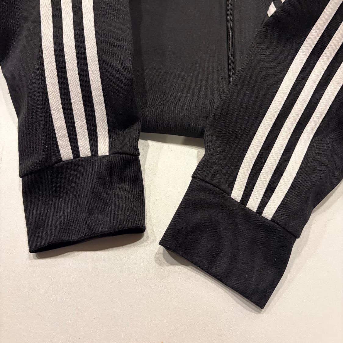 [105] 16s 아디다스 유로파 삼선 트랙탑 져지 블랙 D271 상품이미지5