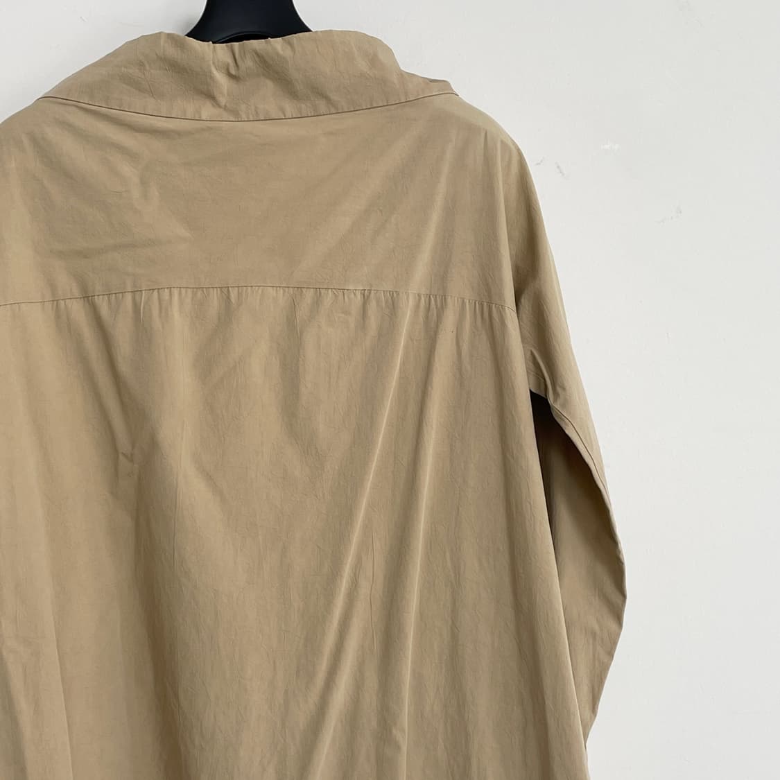 비비안웨스트우드 비대칭 베이지 면 코트 상품이미지6