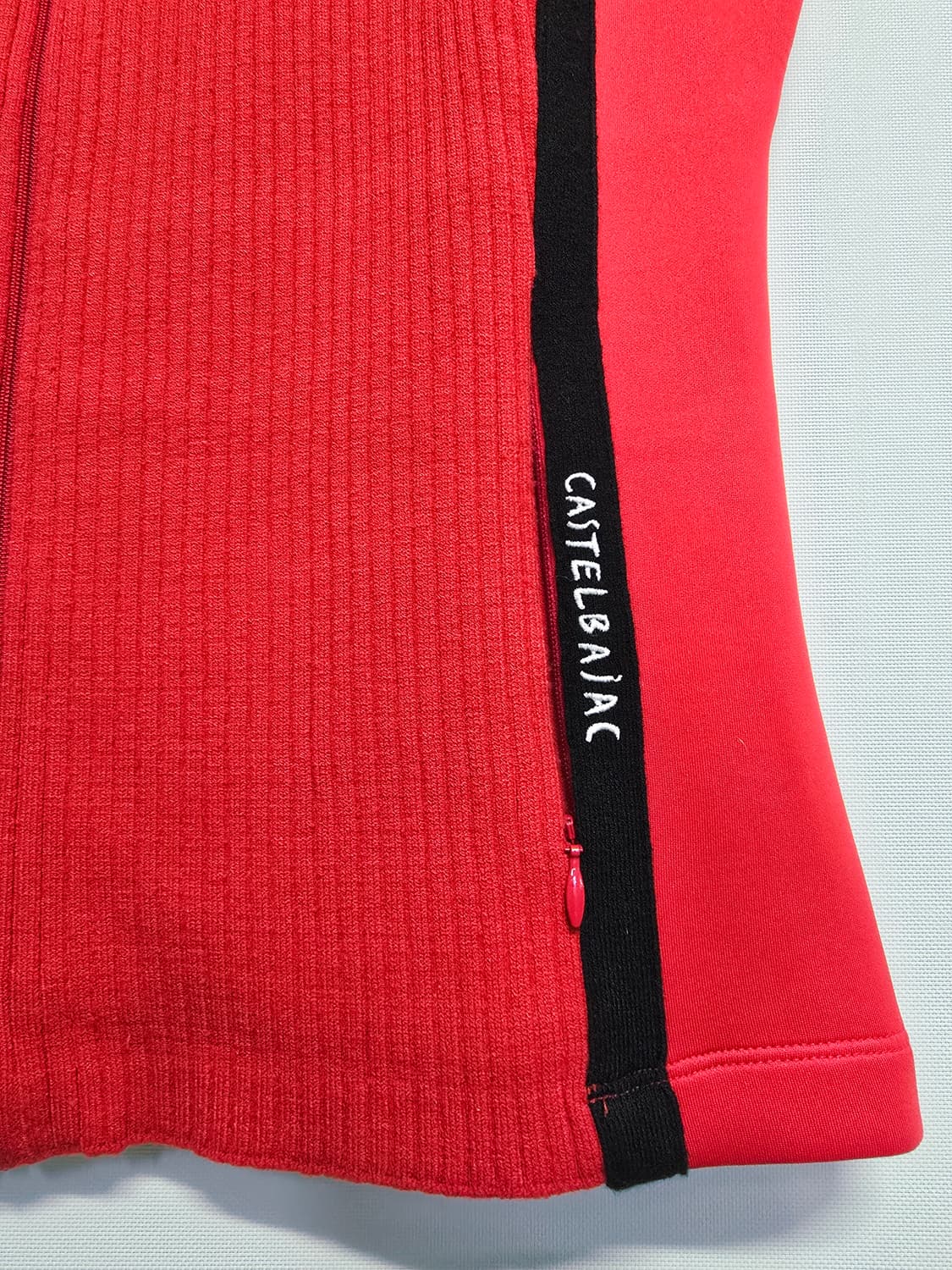 까스텔바작 여성 니트 베스트 레드95 상품이미지4