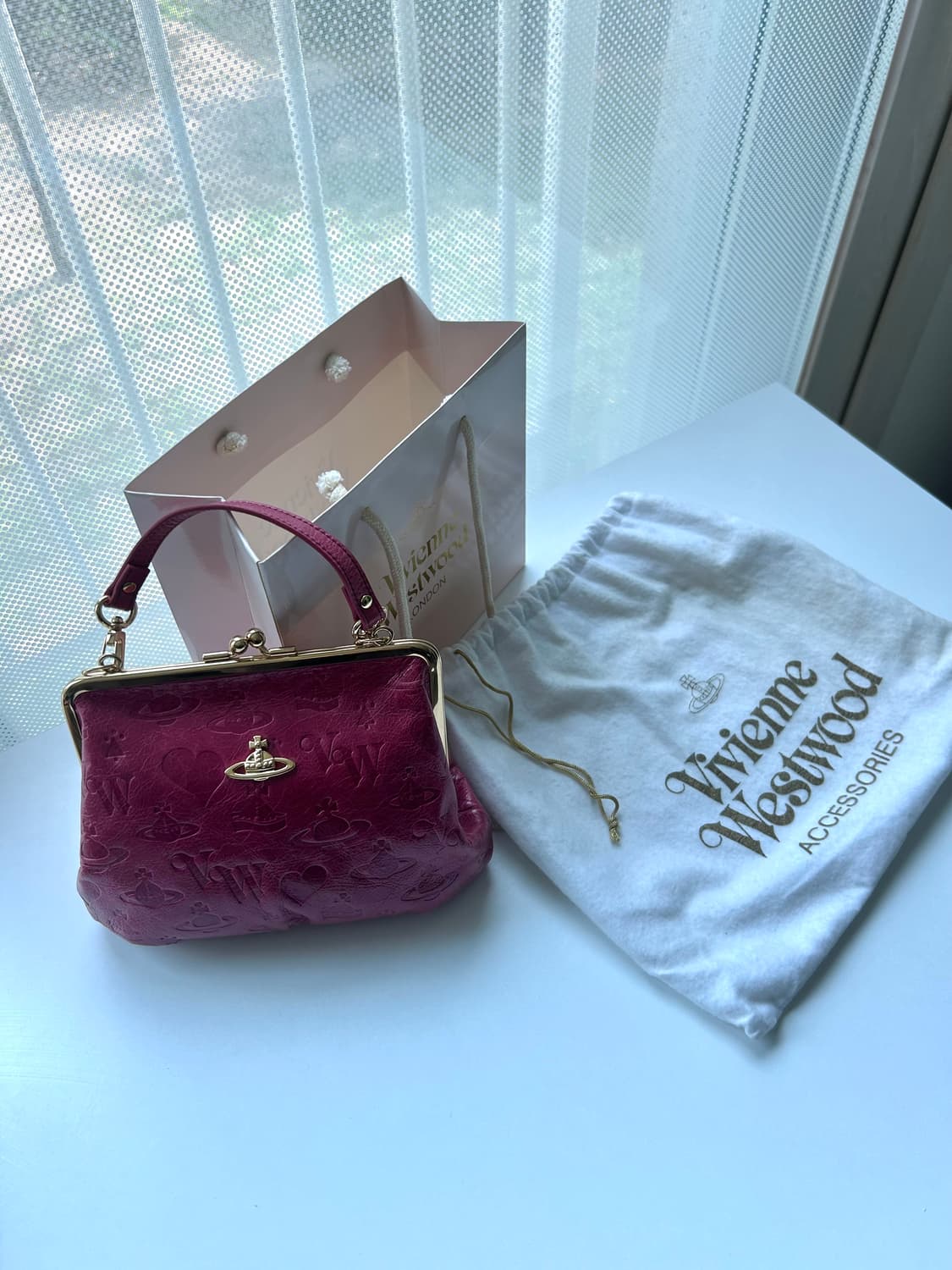 🌸봄특가!!))비비안웨스트우드 핑크 토트 숄더백 + 더스트백 + 쇼핑백 상품이미지1