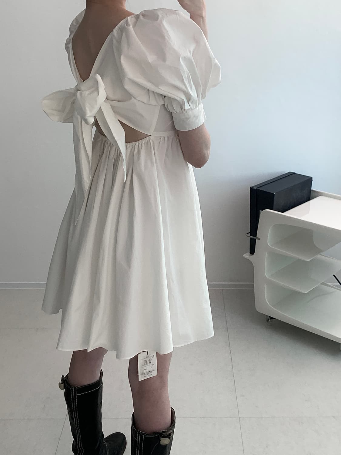 Ribbon Puff Mini Dress 상품이미지1