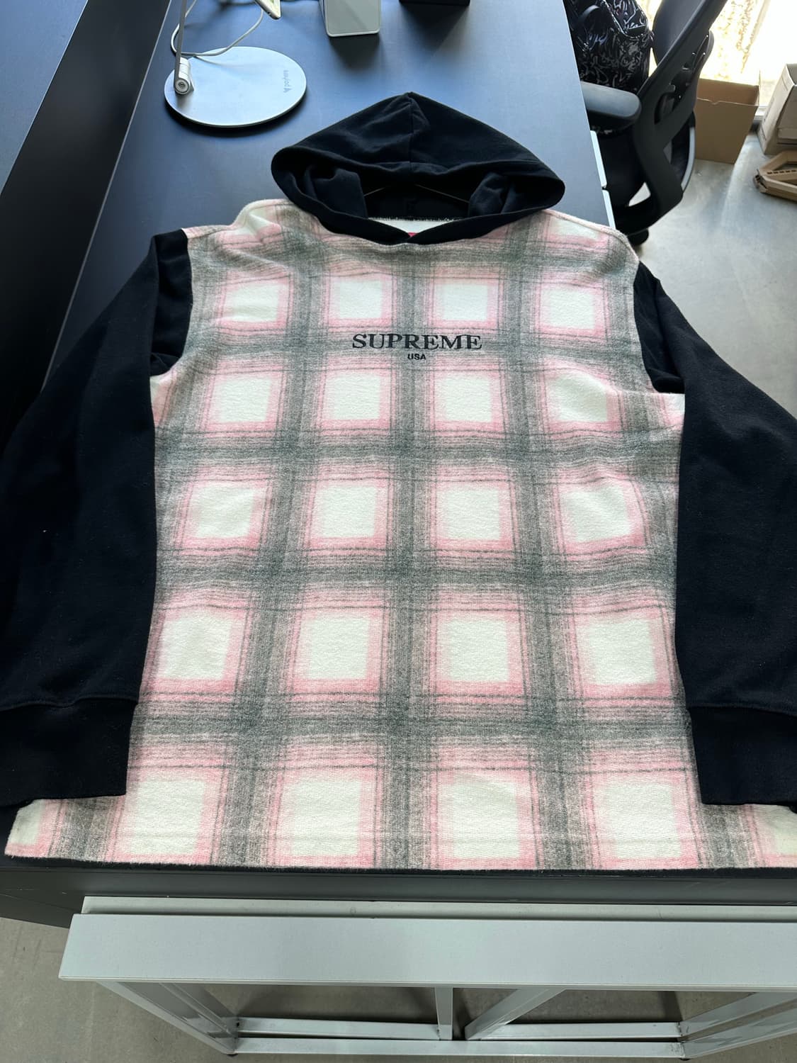 슈프림 17AW 쉐도우 플래드 후드티 상품이미지5