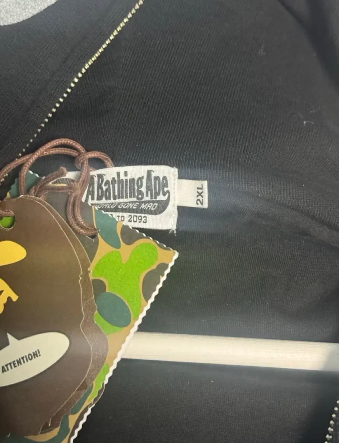 베이프 스켈레톤 샤크 헤비 워시드 크롭 핏 풀 집 후드 블랙 상품이미지3