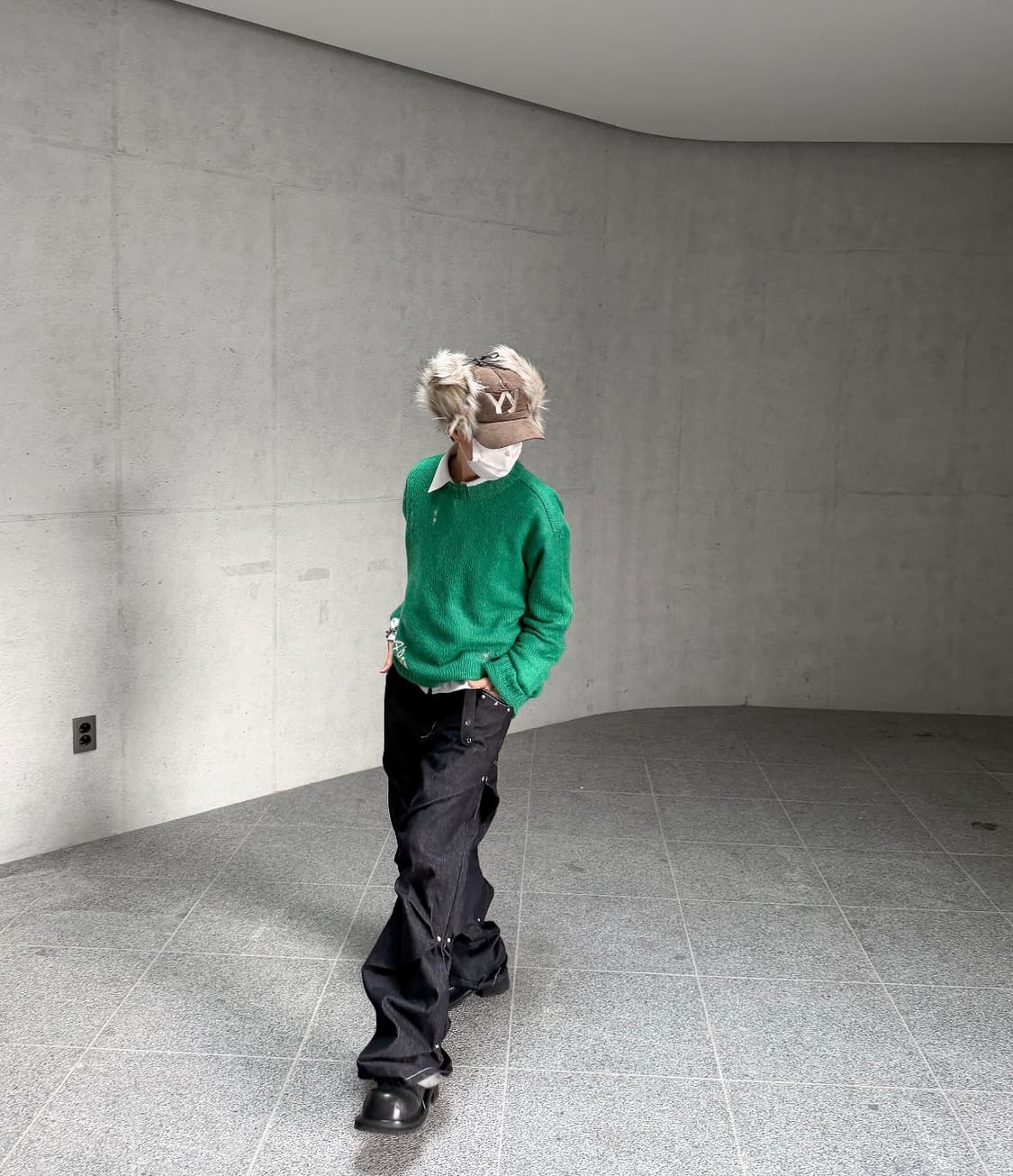 AAO viedit starry stud random tuck pants 상품이미지4