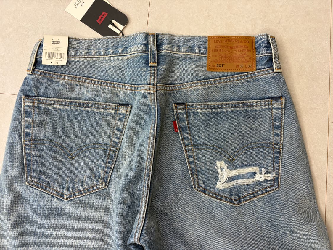 리바이스 프리미엄라인 찢청바지 팔아요 상품이미지6