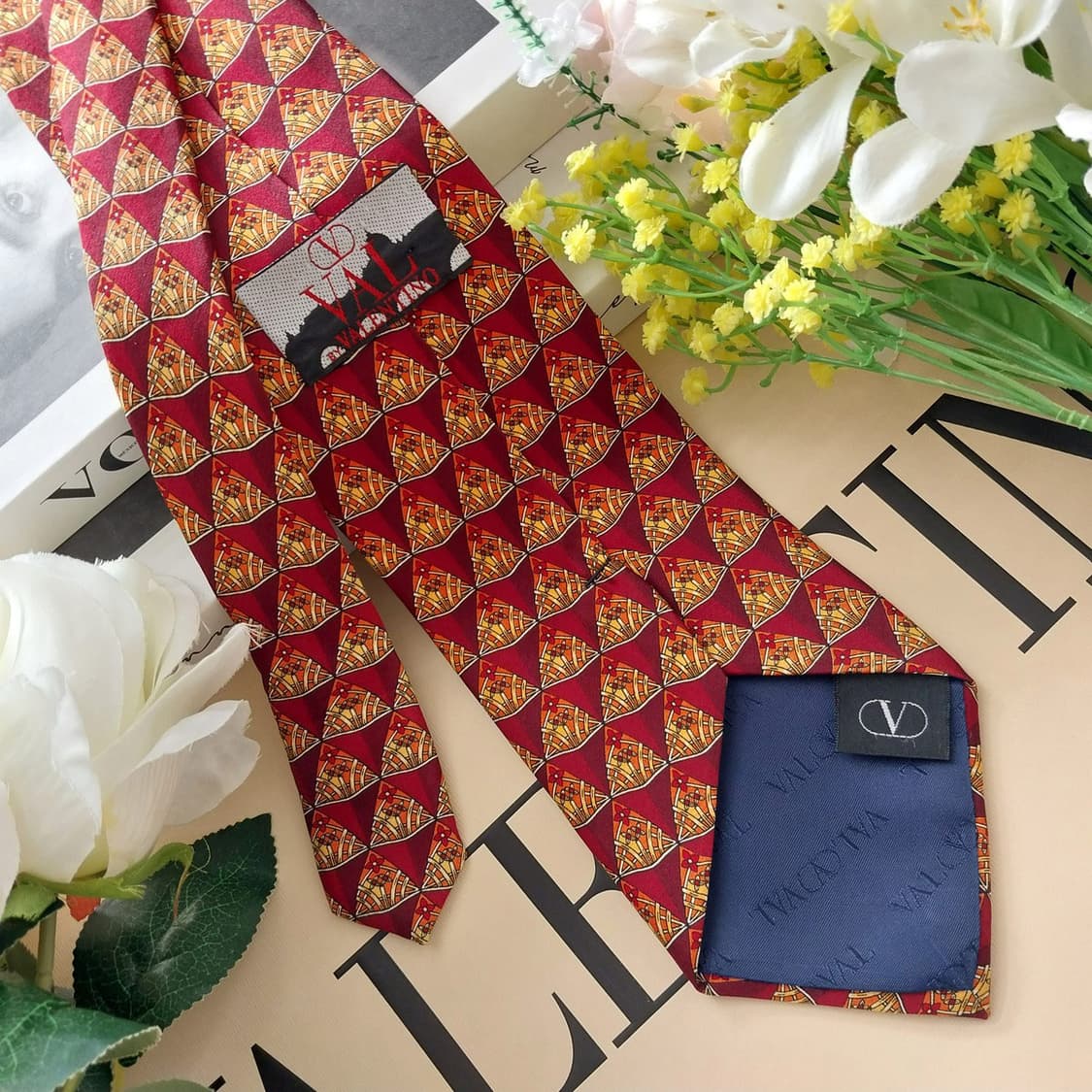 발렌티노 실크 레드 기하 플라워 넥타이 9.9cm A+등급 K1380
 상품이미지6