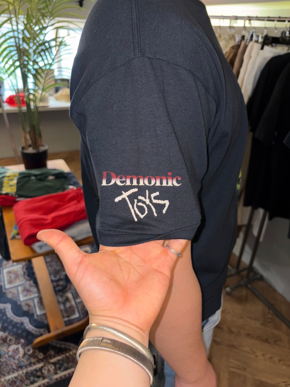 00‘s Demonic Toys movie print promo T-sh 상품이미지7