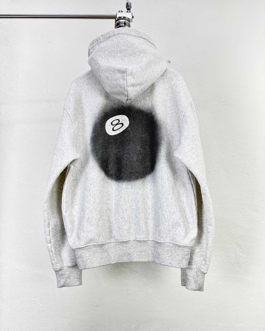스투시 22fw 8볼 페이디드 후드 애쉬 헤더 상품이미지1