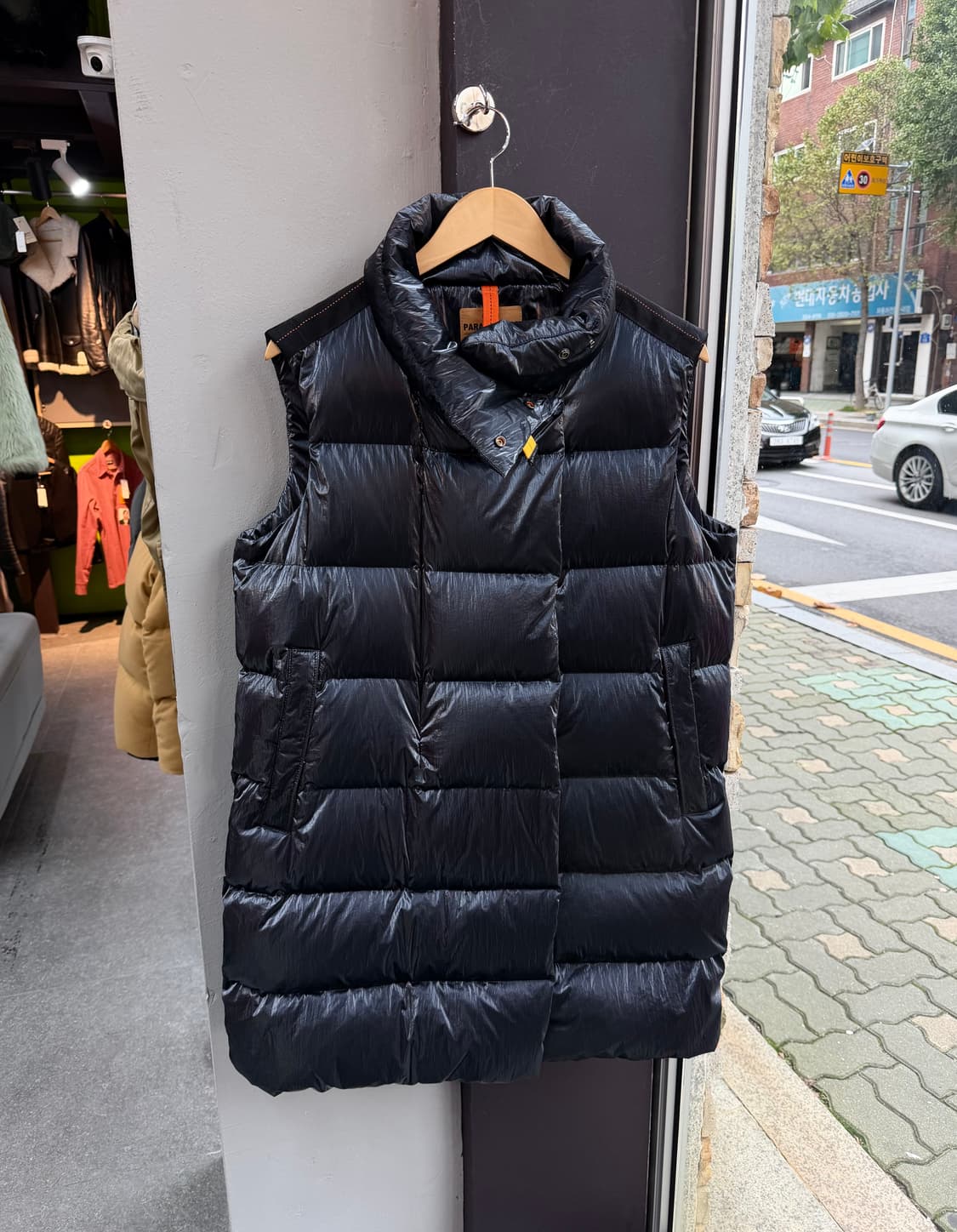 S/ 파라점퍼스 21 리미티드 샤이니 패딩 베스트 상품이미지3