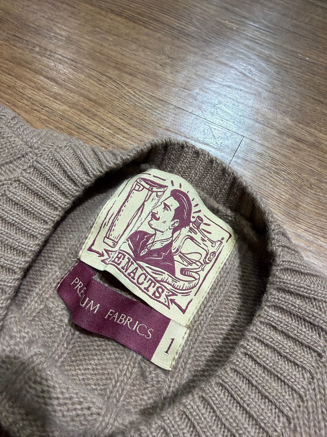 리넥츠 메리노울 케이블니트 브라운 상품이미지3