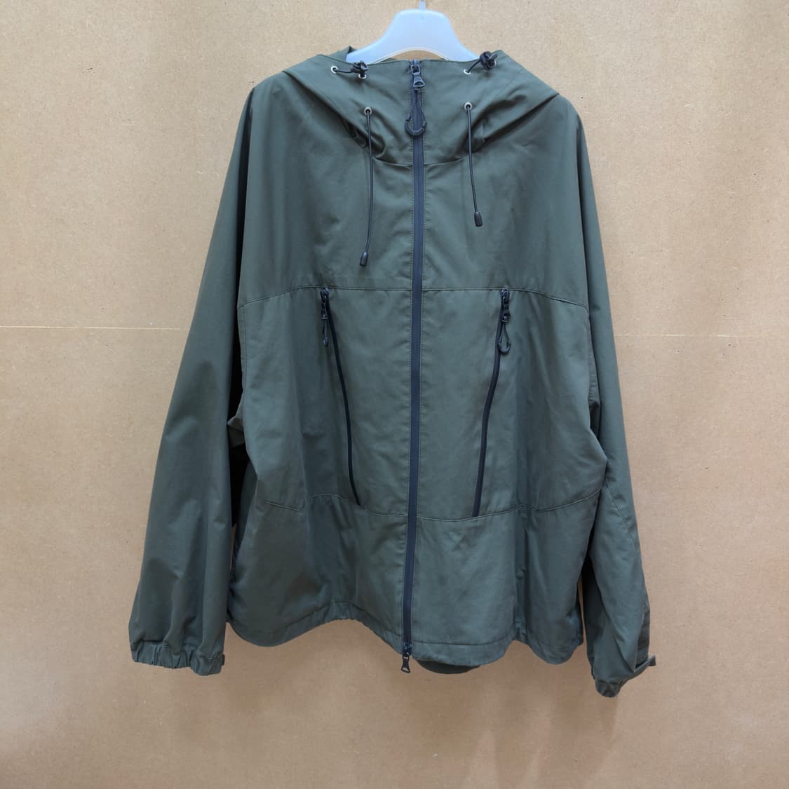 유니폼브릿지 알버트 익스플로러 바람막이 자켓 상품이미지1