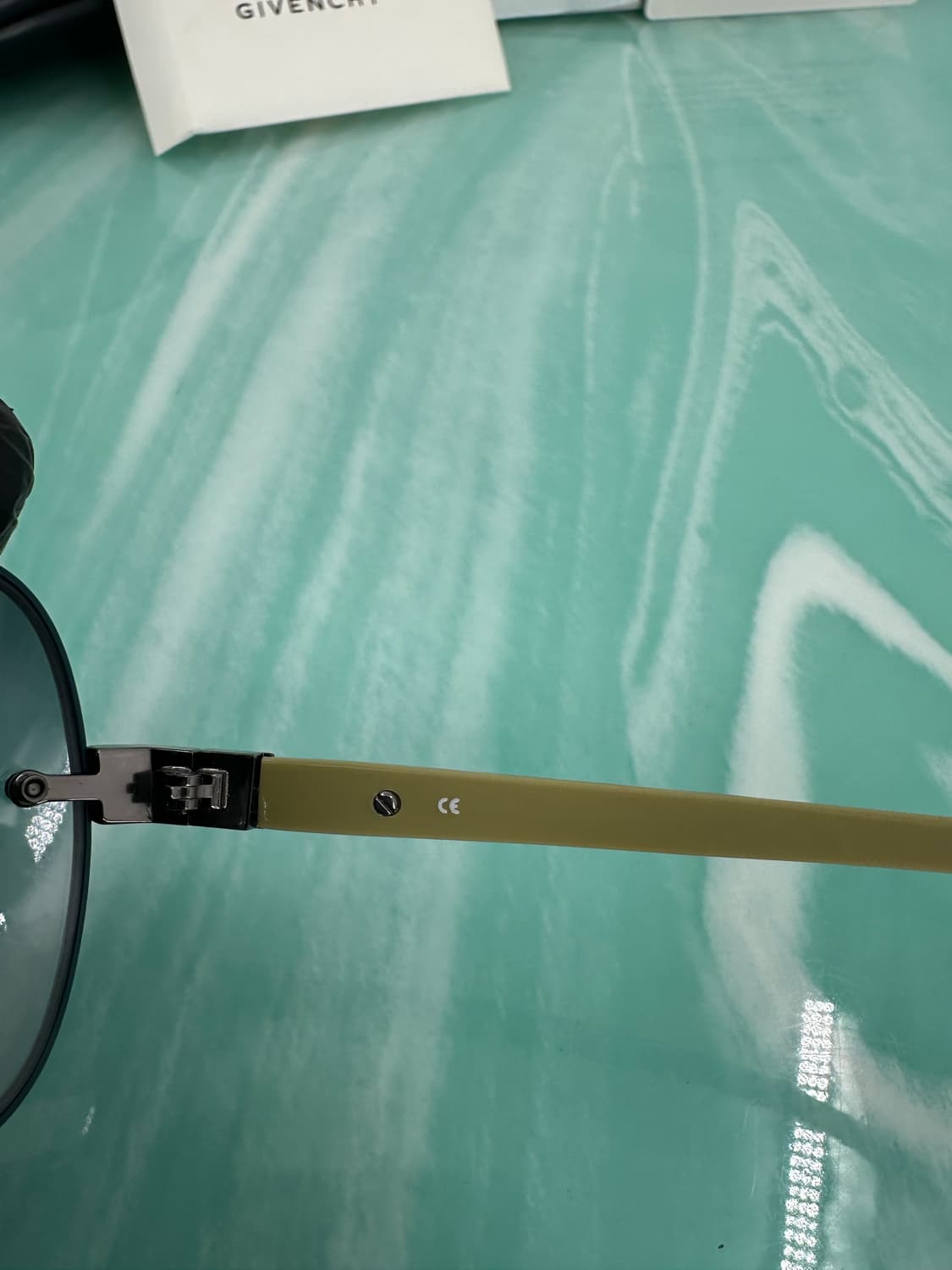 [새상품 무료배송] Made in Italy 지방시 선글라스 SGV228 상품이미지6