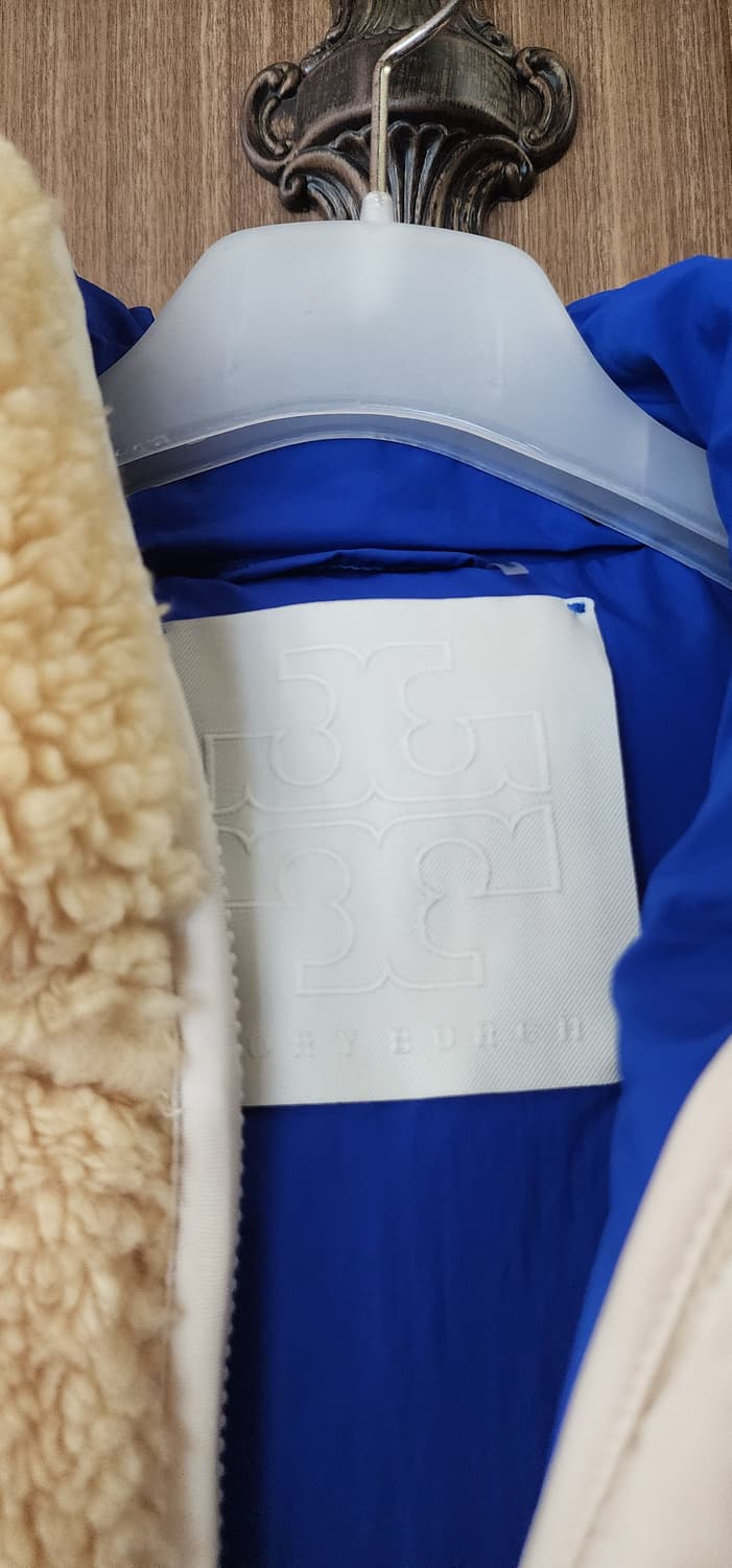 토리버치 신상 후드 뽀글이 패딩 상품이미지6