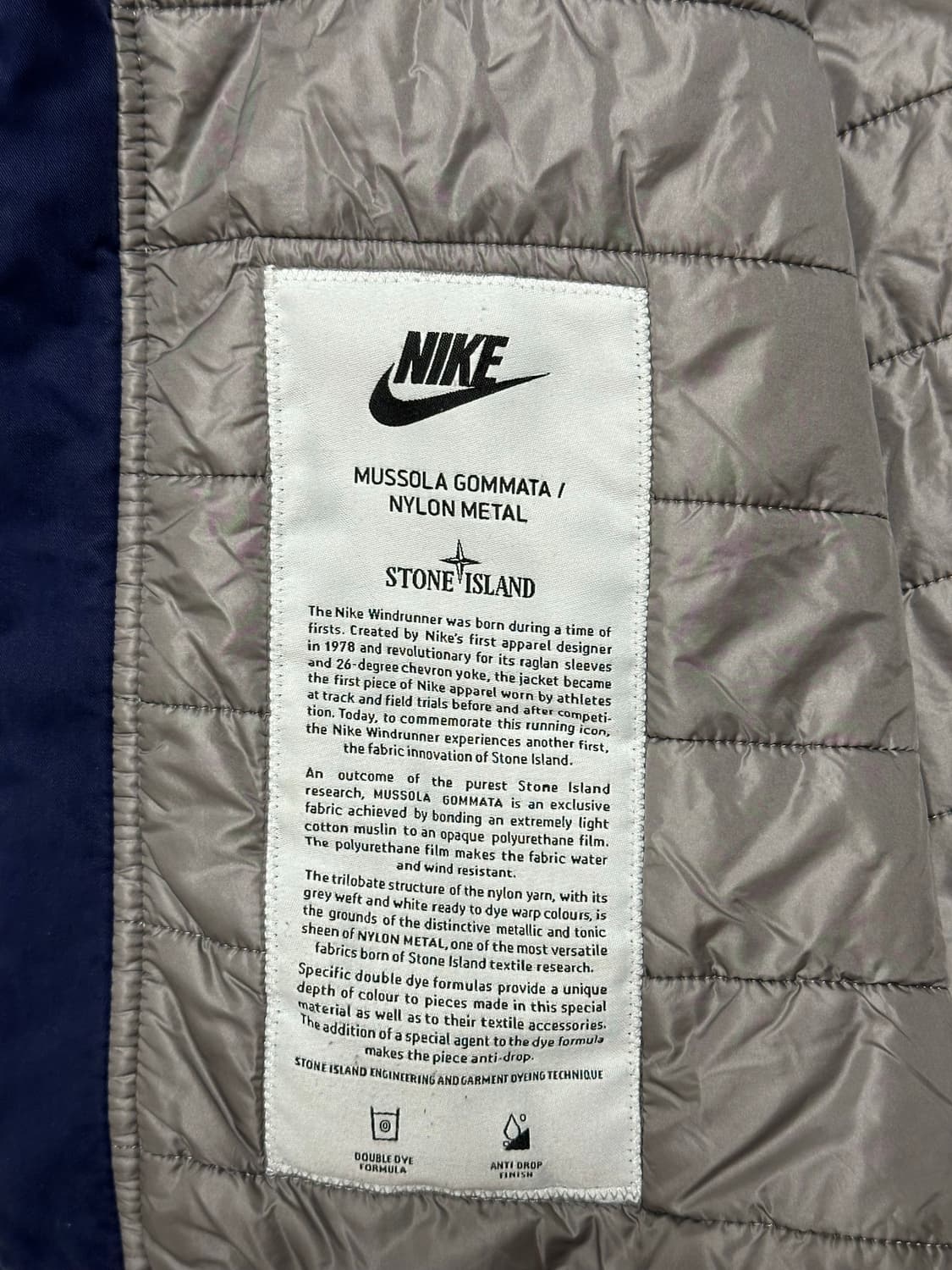 스톤아일랜드 x 나이키 무솔라 윈드러너 점퍼 M(105) 상품이미지4