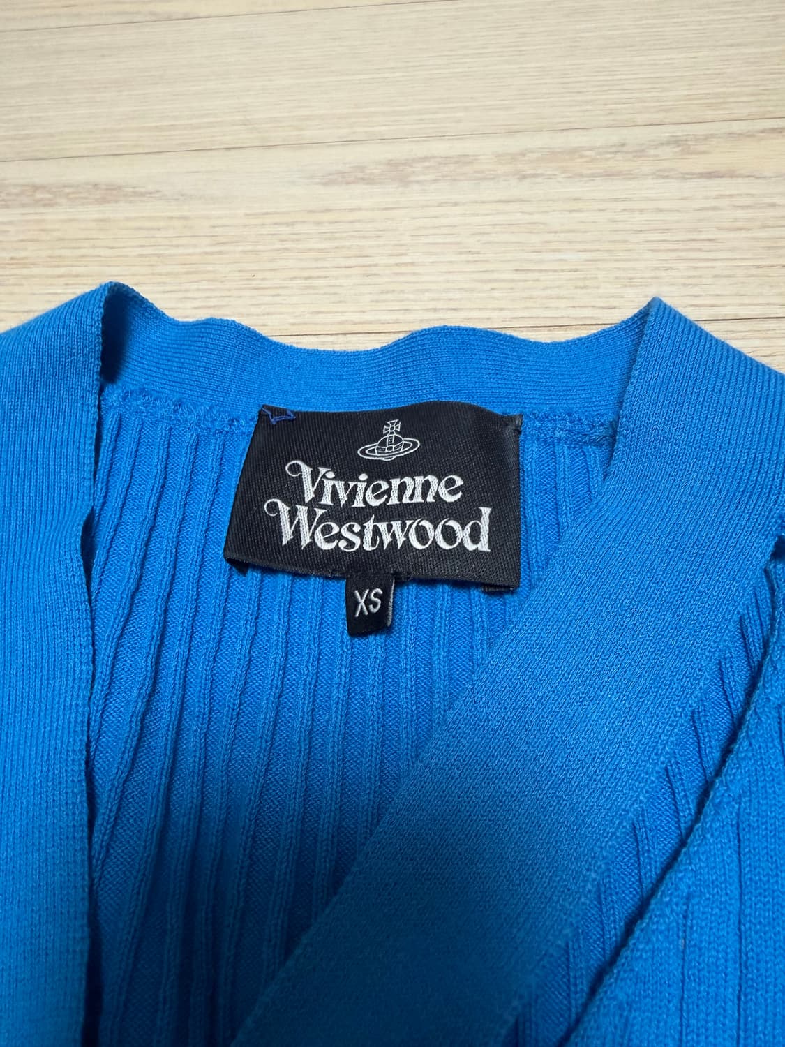 비비안웨스트우드 니트 가디건(정품)  상품이미지3