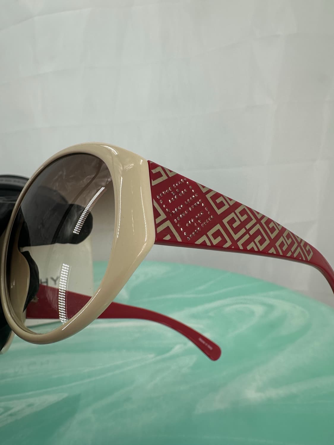 [새상품 무료배송] 지방시 Made in Italy 선글라스 상품이미지3