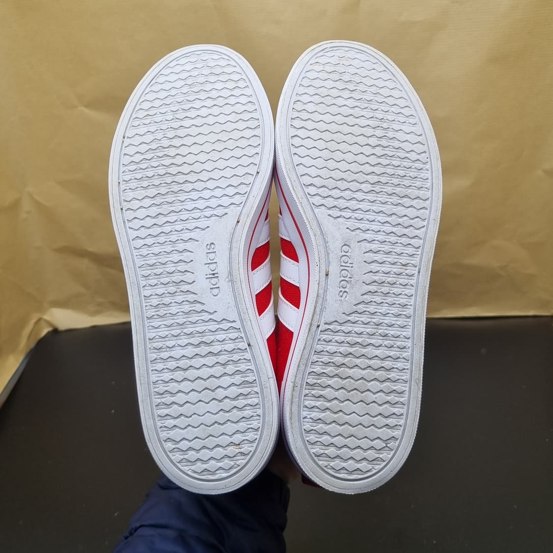 아디다스 브라바다 여성스니커즈 240 상품이미지3