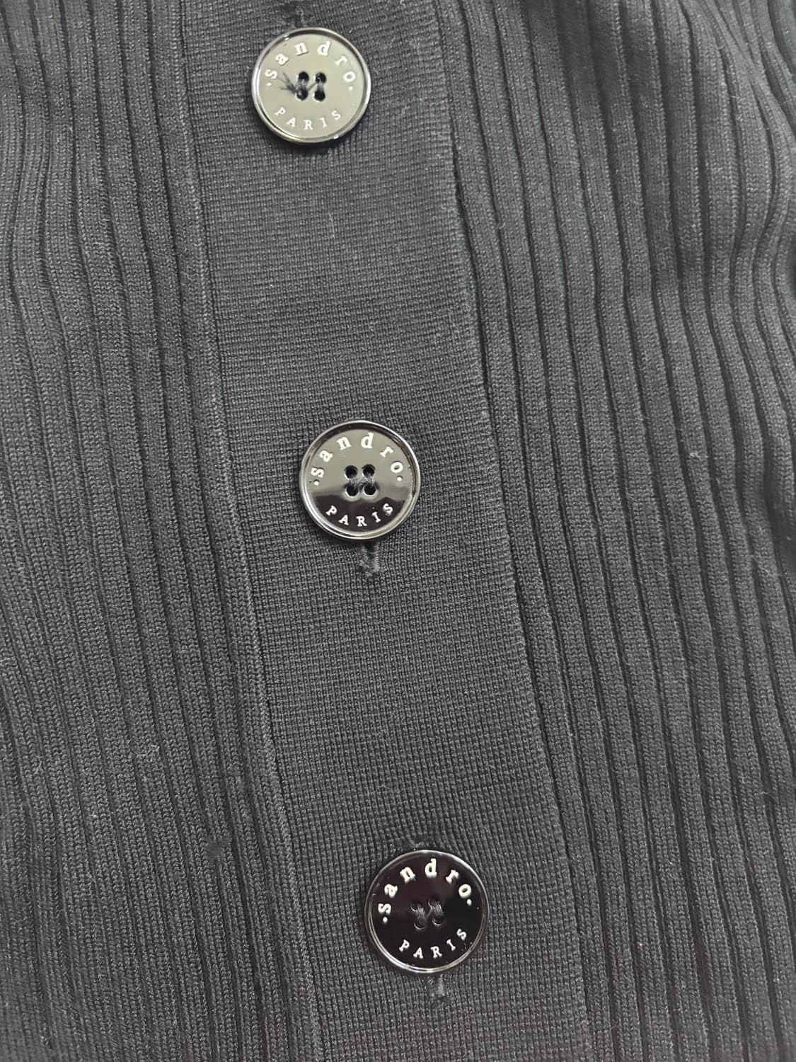 산드로 가브리엘 가디건 블랙 1사이즈 구단추 상품이미지3