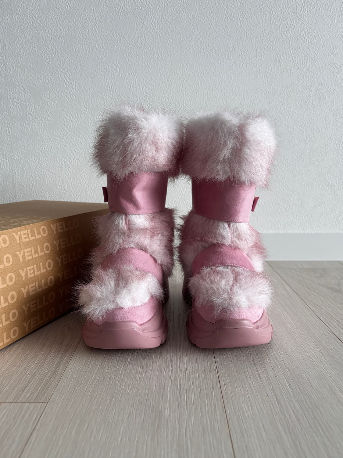 Yello 이엘로 옐로 MOLO 퍼 부츠 상품이미지3