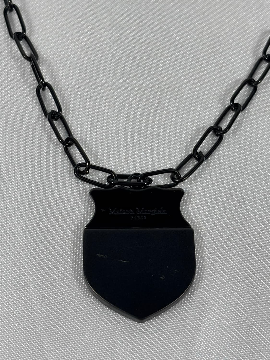 (정품)메종마르지엘라 블랙쉴드 목걸이 상품이미지3